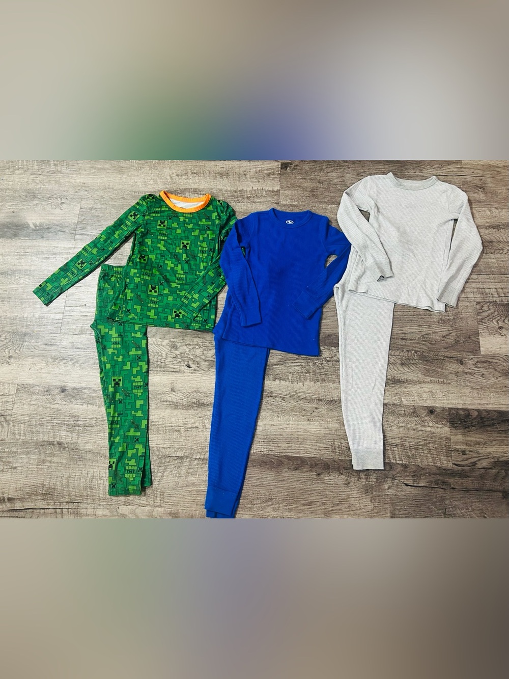 BOYS bundle sz7 PJs & long John
Pj 7 
Long John’s- size 6/7 - 2 pair